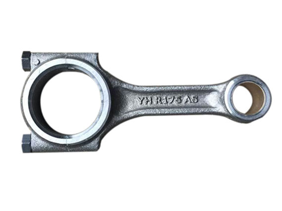 R175 Connecting rod
